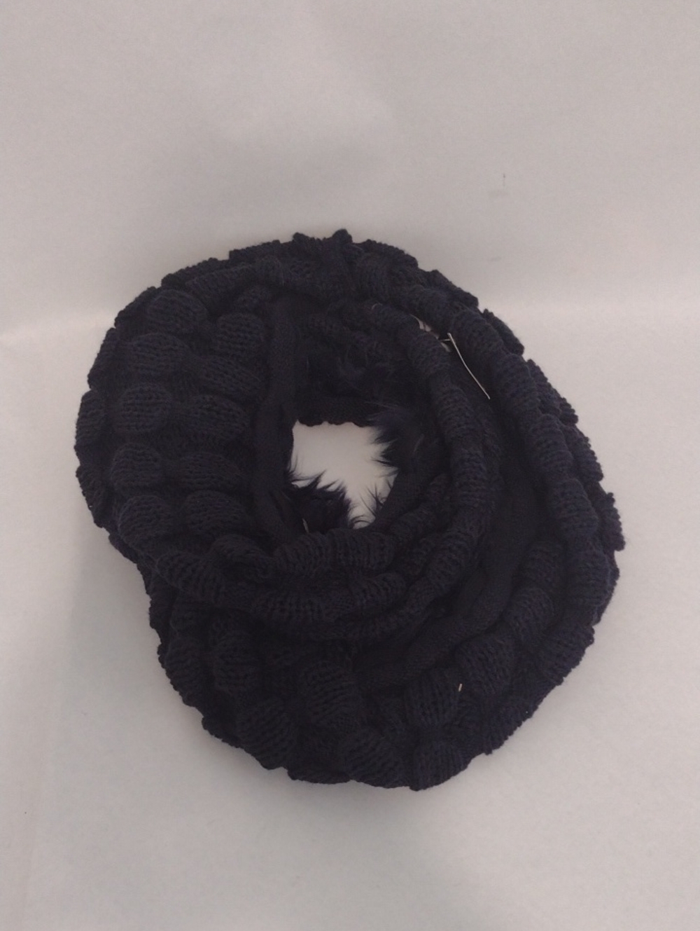 Coldwater Creek Black Natasha Knit Scarf (J891)